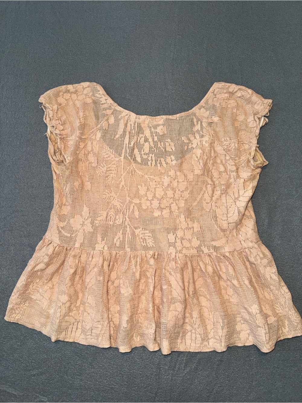 Kimchi Blue XS Lace Peplum Top Beaded Embroidered Boho - Picture 4 of 10